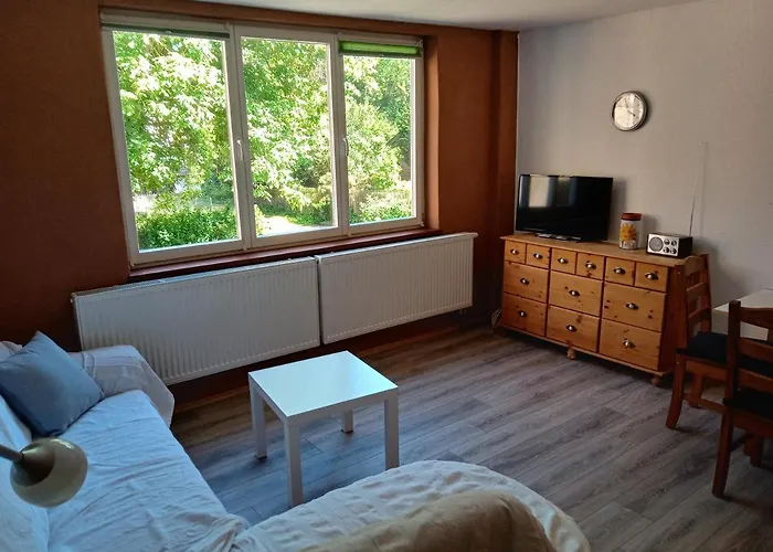Ferienwohnung Baunatal - Ruhiges Apartment Am Ende Einer Sackgasse